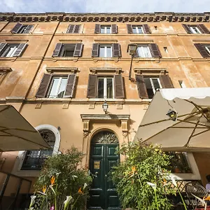 Casa De' Fiori Bed & Breakfast Rome
